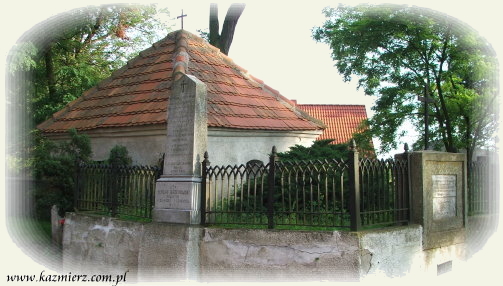 Grobowiec rodziny Trąmpczyńskich i Jarochowskich